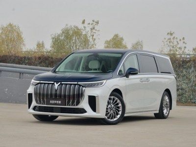 Voyah Dreamer LUXURY hybrid